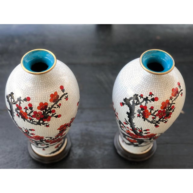Antique 19th Century Chinese Cloisonné Vases Depicting Floral With Matching Plater Set- 3 Pieces For Sale - Image 10 of 12