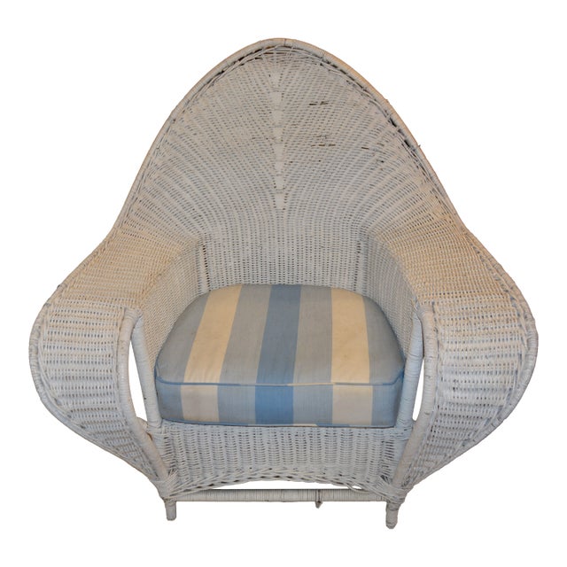 Vintage White Wicker Oversized Fan Back / Cobra Patio Arm Chair With Blue Stripe Cushion For Sale