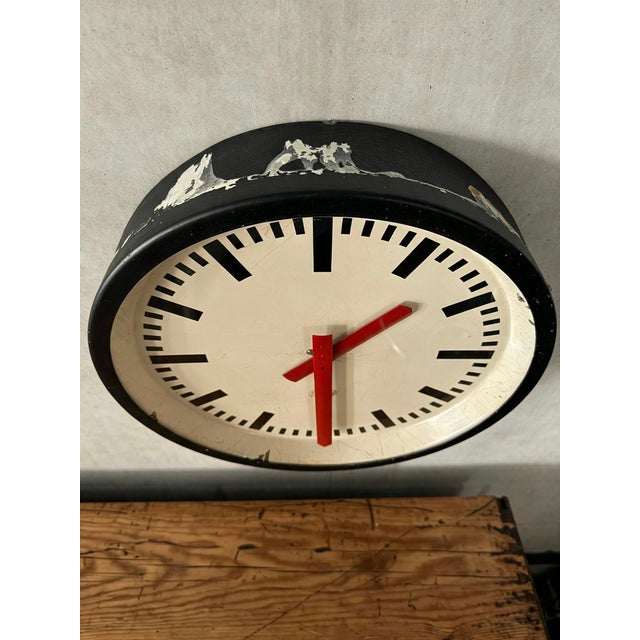 1950s Industrial East German Factory Clock by RFT, 1950s For Sale - Image 5 of 10