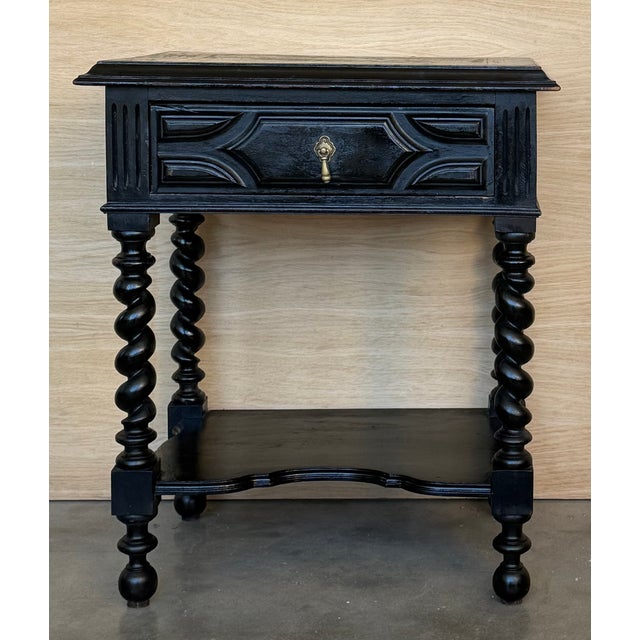 Spanish 1900-1909 Dark Walnut Carved Spanish Nightstands With Solomonic Legs and Low Shelve For Sale - Image 3 of 15