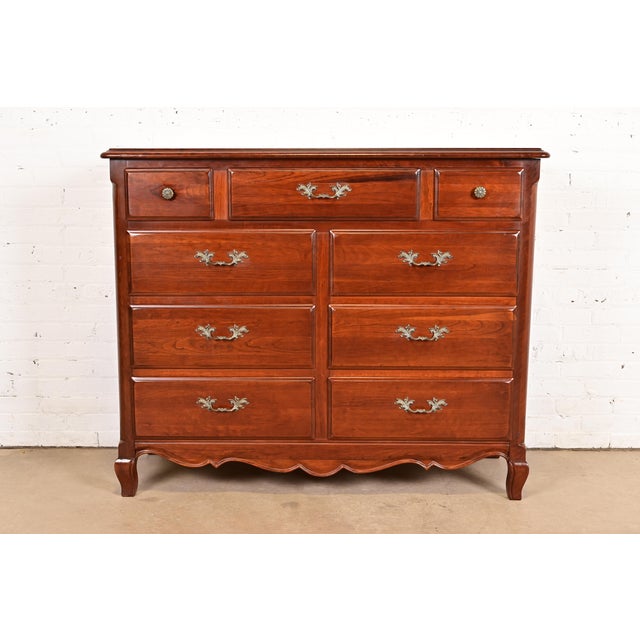 Thomasville French Provincial Louis XV Carved Cherry Wood Chest of Drawers For Sale - Image 16 of 16