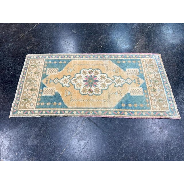 Turkish Oushak Runner Rug 2'6" x 6'5" #17490 For Sale - Image 4 of 8
