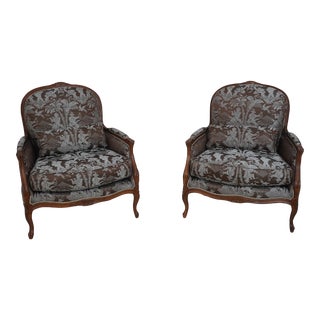 Pair Henredon Chinoiserie Silk Upholstered French Bergere Chairs For Sale