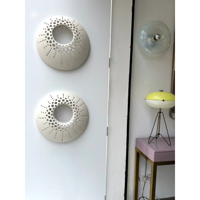 Contemporary Pair of Ceramic Sconces. Italie For Sale - Image 11 of 12