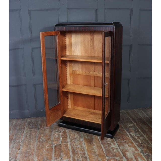 Art Deco French Macassar Ebony Display Cabinet, 1925 For Sale - Image 15 of 17