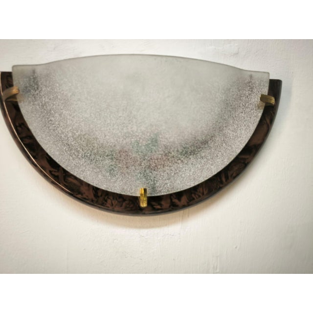 Wall Lamp in Briar Root with Decorated Glass, 1980s, in Very Good conditions. Designed 1980 to 1989 Up to 250V (Europe/UK...