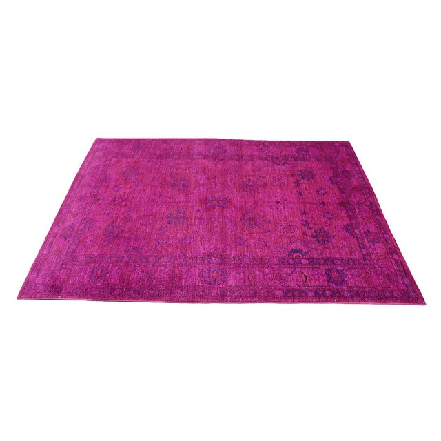 Ariana Overdye 3'11" X 5'9" Hand-Knotted Luxury Rug – Magenta For Sale In Los Angeles - Image 6 of 10