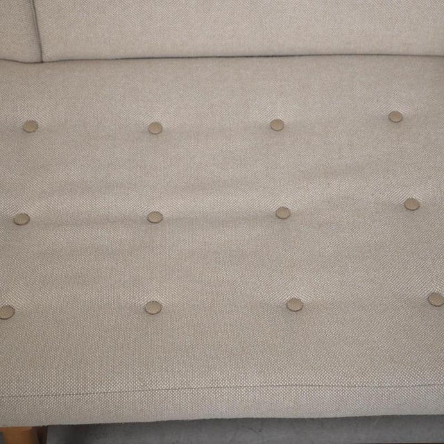 Beige Spokeback Sofa in Hallingdal Fabric by Børge Mogensen, 1963 For Sale - Image 8 of 18