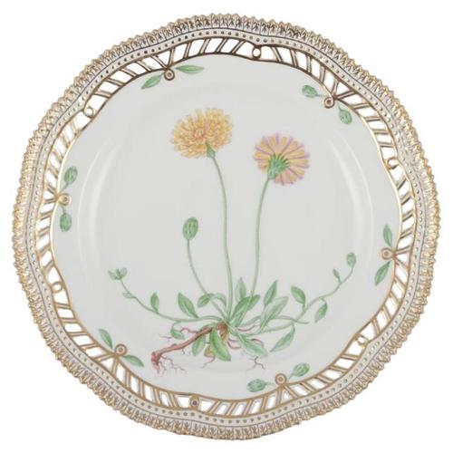 Gold Flora Danica Openwork Lunch Plate in Porcelain from Royal Copenhagen, 1958 For Sale - Image 8 of 8