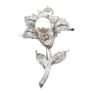 2.45 Ct Diamond & Pearl Brooch