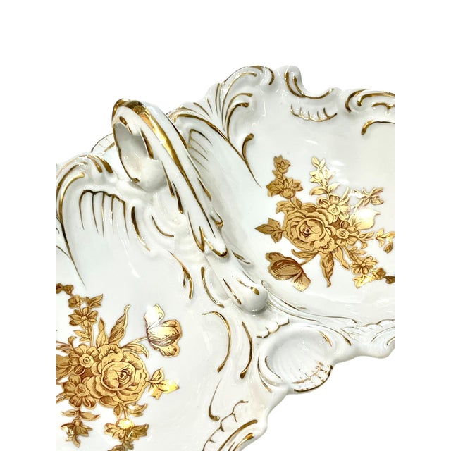 Mid 20th Century Vintage French Porcelain Shell Form Serving Dish With Gold Rose Decoration For Sale - Image 5 of 11