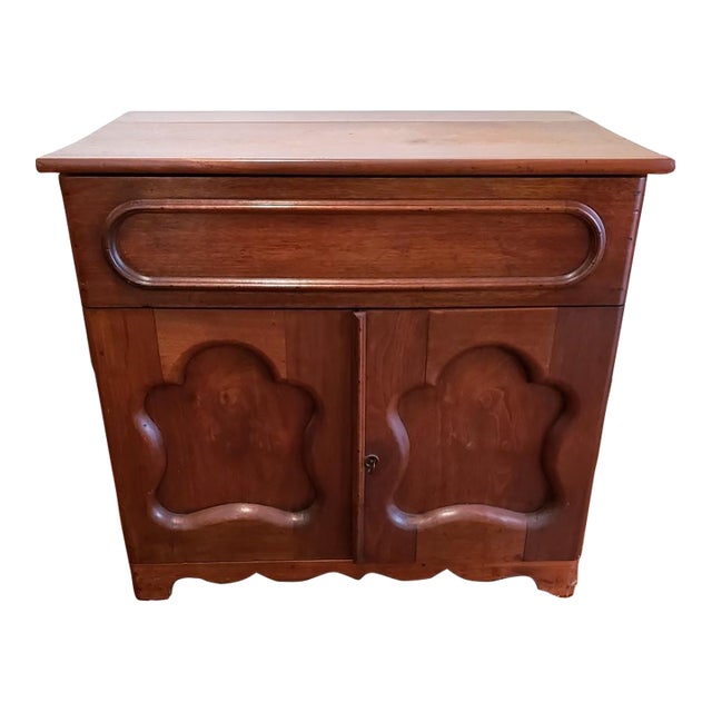 Late 19th Century American Country Lift-Top Dry Sink Cabinet For Sale