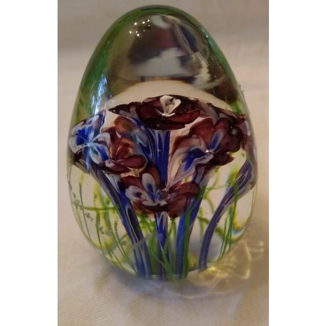Early 20th Century Vintage Eggshaped Murano Blown Glass Paperweight For Sale - Image 5 of 5