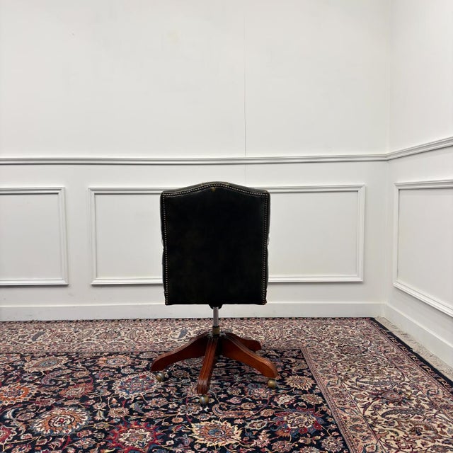 English Office Chair from Wade Chesterfield For Sale - Image 4 of 8