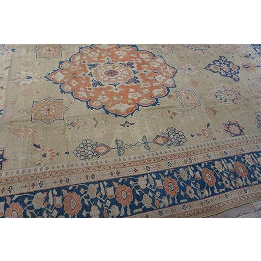 1930s 1930s Classic Allover Medallion Beige Field Antique Knotted Persian Mahal Rug For Sale - Image 5 of 8