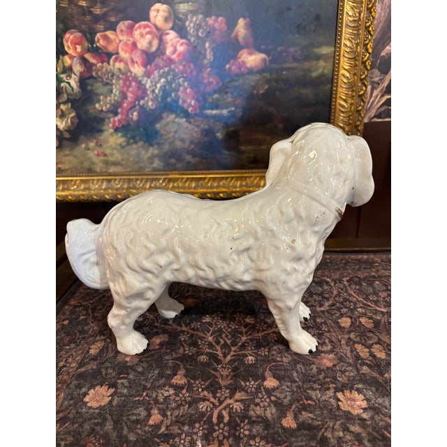 White 1920s Pair of Scottish Bo’ness Style Pottery “Wally Dogs” – Standing Spaniels [Gsj] For Sale - Image 8 of 9