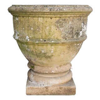Large Limestone Garden Basin, 1890s For Sale
