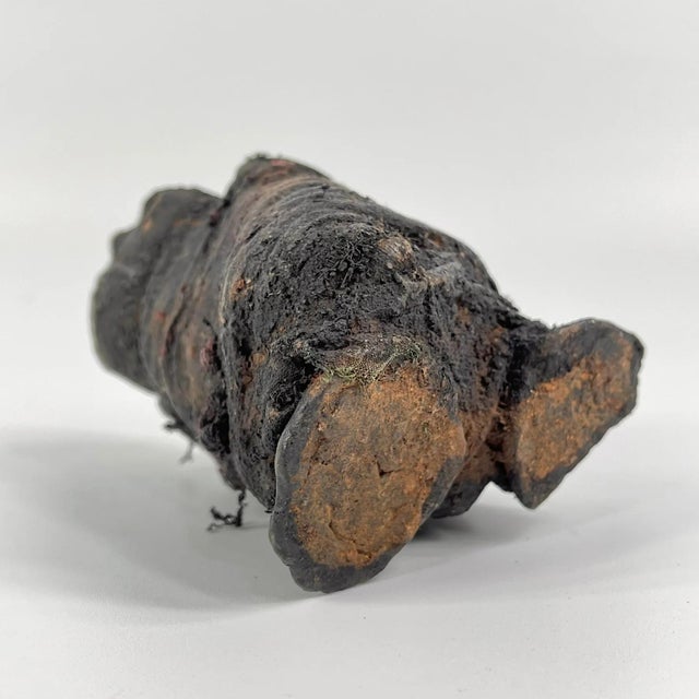 African Early 20th Century Kara Fetish Figure Tanzania For Sale - Image 3 of 6