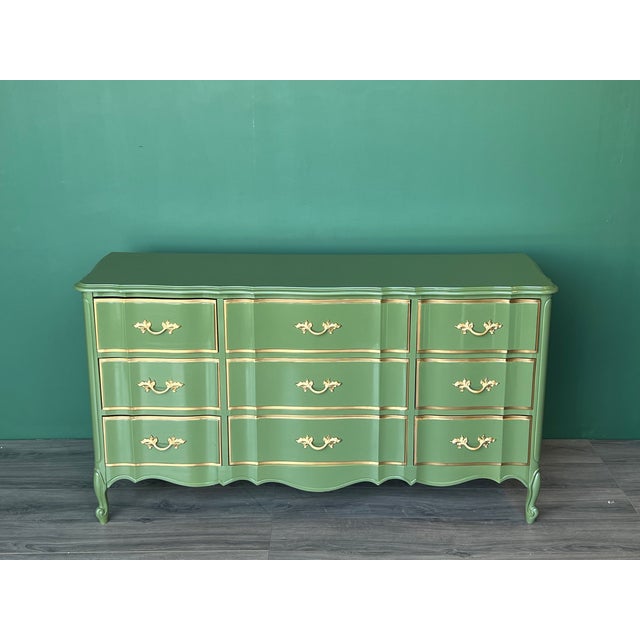 Late 20th Century French Provincial Green Lacquered Dresser of Nine Drawers For Sale - Image 10 of 14