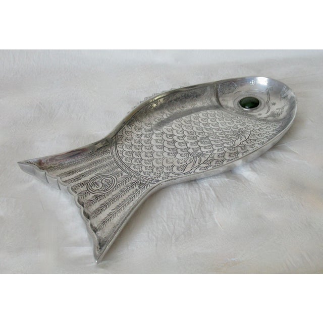 Arthur Court Vintge C. 1975 Arthur Court Fish Serving Tray With Agate Green Eye For Sale - Image 4 of 16