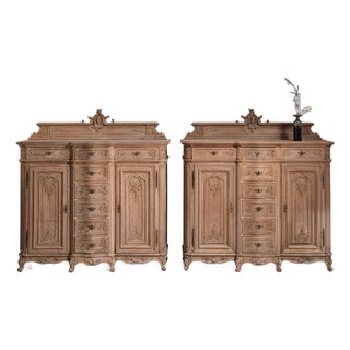 Rare Top Quality Pair of Louis XV Oak Buffets Belgium Late 19th Century For Sale