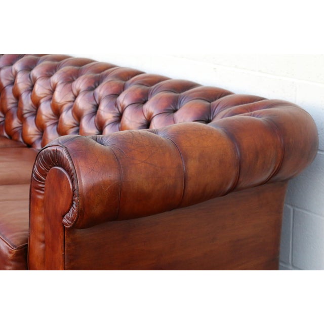 1940s Pegasus Tufted Chesterfield Sofa in Distressed Brown Leather For Sale In Los Angeles - Image 6 of 18