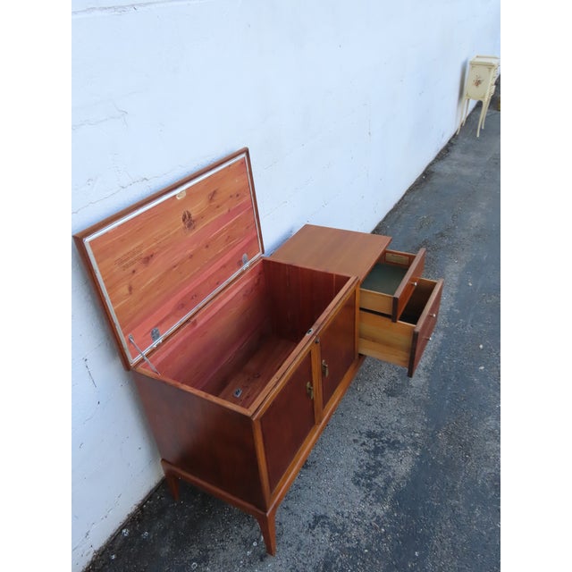 Lane Mid Century Cedar Chest Blanket Trunk With Side Drawers 6329 For Sale - Image 13 of 16