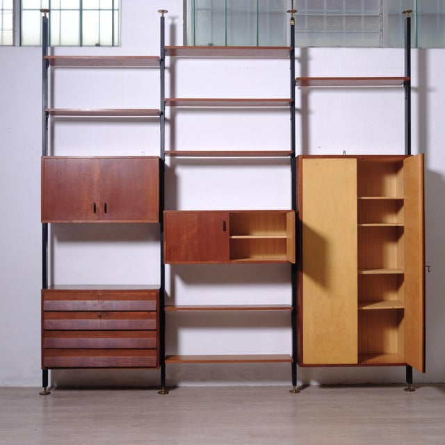 Italian Modular Bookcase with Floor-to-Ceiling Uprights For Sale - Image 3 of 18