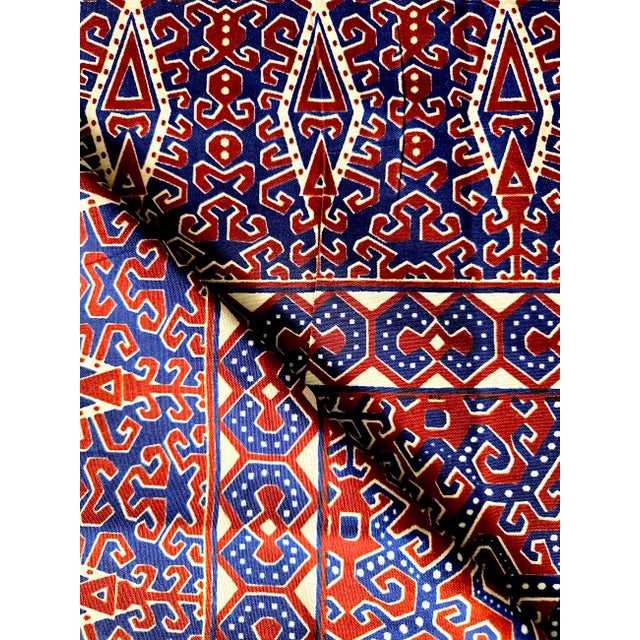 1990s Vintage Malaysian Cotton Batik Fabric, 2 Yards For Sale - Image 5 of 10