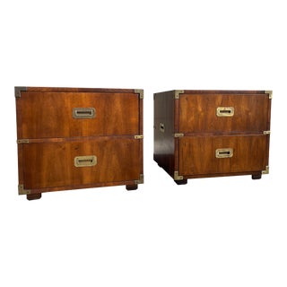 Vintage Henredon Campaign Nightstand Pair For Sale