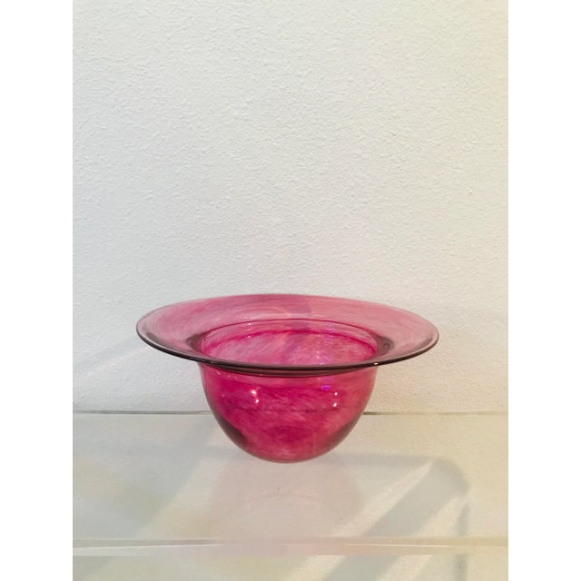 The swirling color of this glass bowl is fantastic! It makes quite the statement. Unsigned.