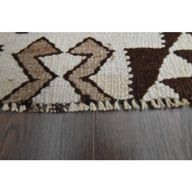 Rustic 1970s Vintage Turkish Oushak Handmade Wool Cotton Beige Runner Rug For Sale - Image 3 of 11