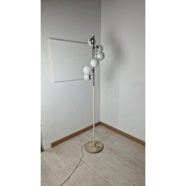 Torcion Model Floor Lamp in White, Chrome, White Glass and Marble Base from Stilnovo, 1950s For Sale - Image 14 of 14