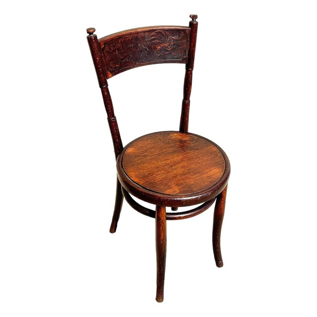 Late 19th Century Vienna Secession Sculpted Oak Side Chair W/ Carved Backrest, Jacob & Josef Kohn For Sale
