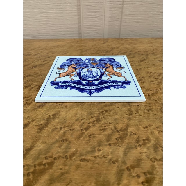 Dutch Delft Heraldic Tile in Blue and White For Sale In South Bend - Image 6 of 7