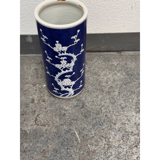 Chinoiserie Style Blue + White Ceramic Umbrella Stand, Vintage For Sale - Image 4 of 12