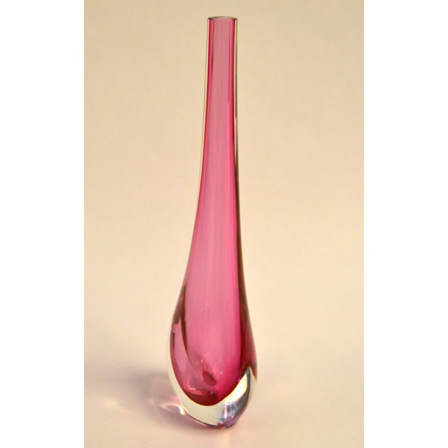1960 Flavio Poli for Seguso Pink Murano Hand Blown Art Glass Vase Teardrop Shape For Sale In Miami - Image 6 of 14