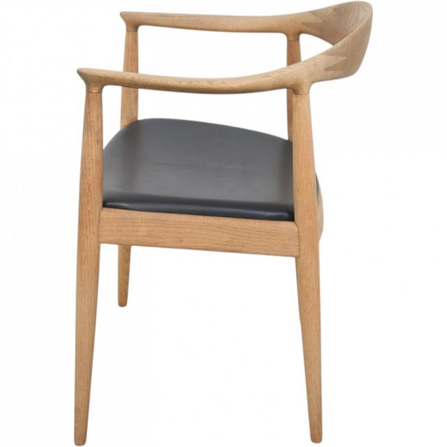 Vintage JH503 The Chair in Oak and Black Leather by Hans Wegner, 1960s For Sale - Image 16 of 18