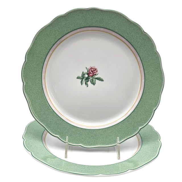 English Wedgwood English Cottage Collection “Mist” Dinner Plate Pair 11.5" For Sale - Image 3 of 9