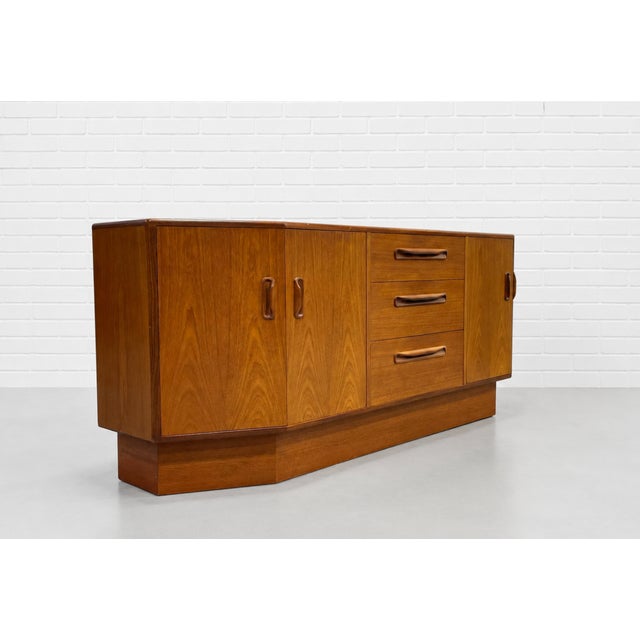 1960s Mid Century Modern Teak Credenza by G-Plan | Sculptural Sideboard, Made in England, C. 1960’s For Sale - Image 5 of 12