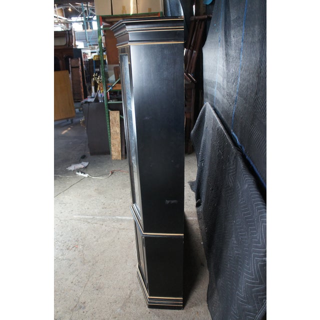 Vintage Jasper Black Lacquer Chinoiserie China Display Cabinet Pagoda Landscape, Attributed For Sale - Image 11 of 13