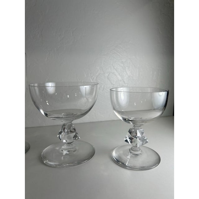 Mid-Century Modern 1950s Bryce Brothers Aquarius Glasses, 2 Water Goblets, 2 Champagne & 2 Cordial Glasses - Set of 6 For Sale - Image 3 of 7