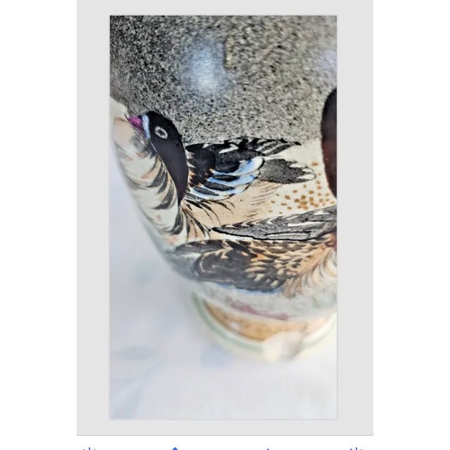 D 4X h 9,75 Antique vases Japanese ceramic signed 1 vase has a small chip on the vase. a pair of ovoid vases in Satsuma...