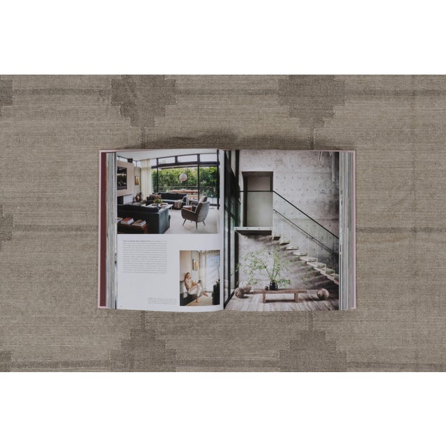 Stone Gray Contemporary Oversized Geometric Cotton Dhurrie Rug by Rug & Kilim, India For Sale - Image 8 of 9