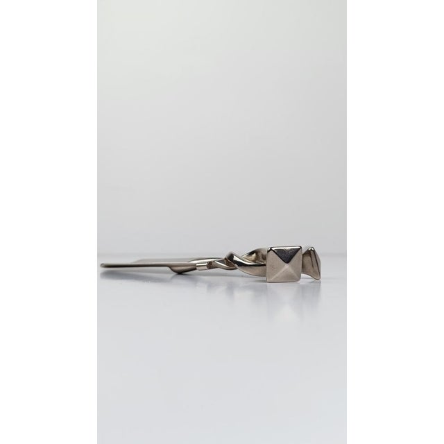 Shoehorn in Silver-Plated Metal and Red and Green Enamel Stripes from Gucci, 1970s For Sale - Image 10 of 16