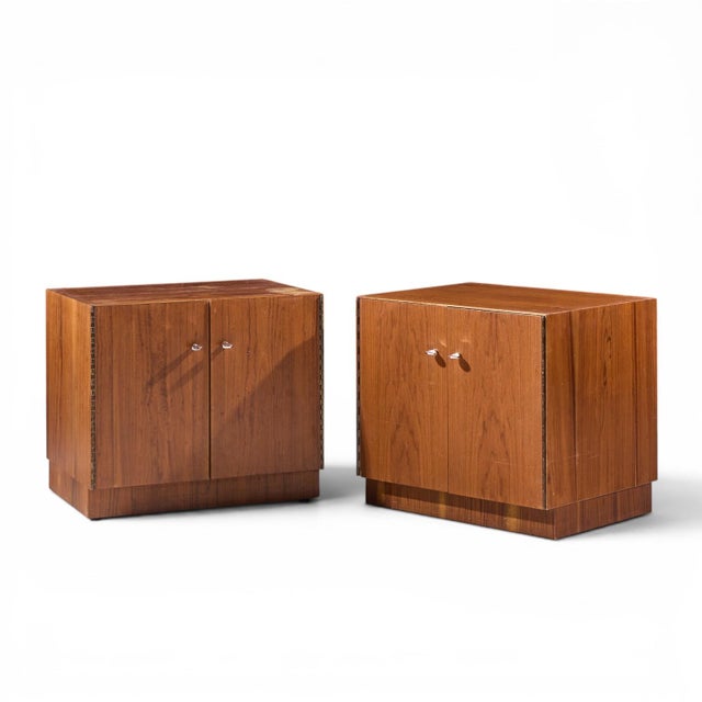 Mid-Century Modern Directional Mid Century Walnut and Chrome Nightstands - Pair For Sale - Image 3 of 11