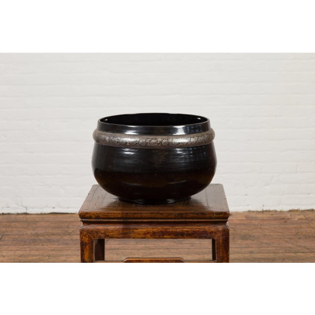 Burmese Vintage Black Lacquer Bowl with Silver Toned Frieze of Palmettes For Sale - Image 4 of 12