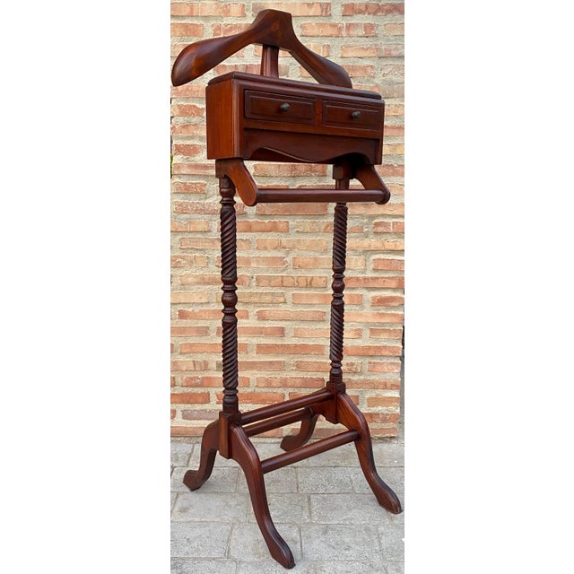 Baroque Spanish Baroque Revival Walnut Gentleman’s Valet Stand with Drawers, 1920s For Sale - Image 3 of 18