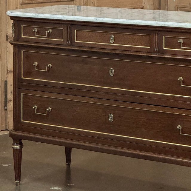 French Directoire Neoclassical Carrara Marble Top Commode For Sale - Image 11 of 18