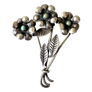 Vintage Sterling Silver and Turquoise Flower Brooch. For Sale